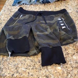 VV joggers